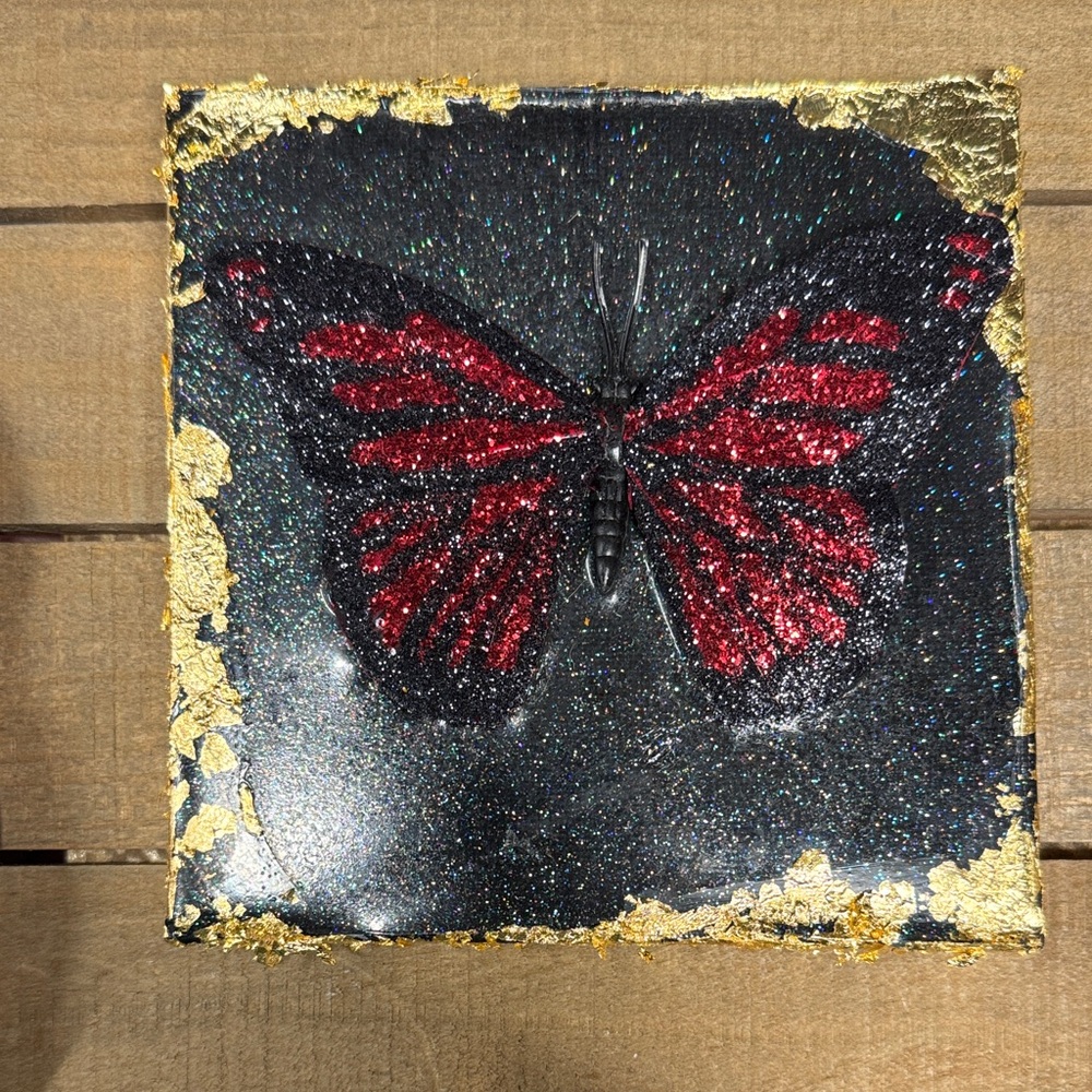 Glitter Resin Butterfly Wall Art - Red & Black with Gold Leaf-no.1